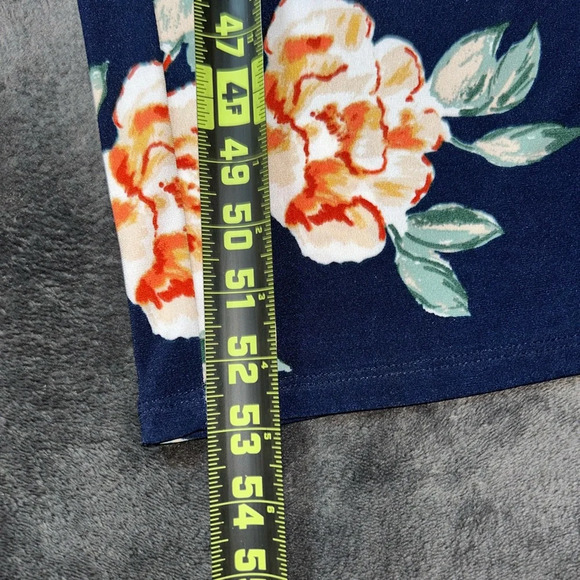 NWT Maurices Size L Navy Blue Floral Tie Wrap Fall Brunch Jumpsuit - Picture 3 of 10